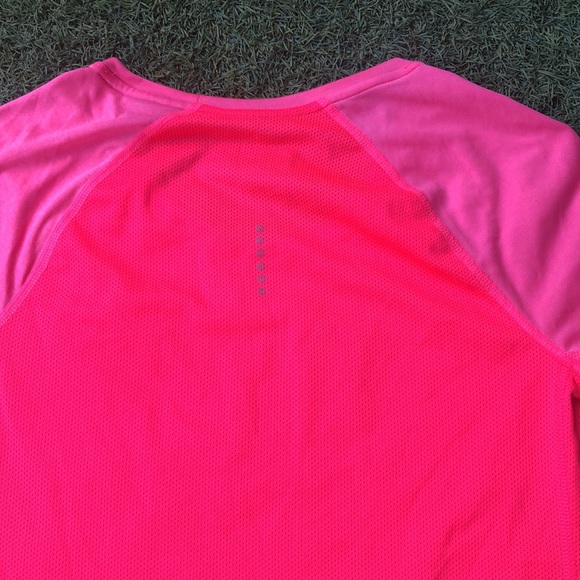 Nike dry fit T shirt - Picture 8 of 8